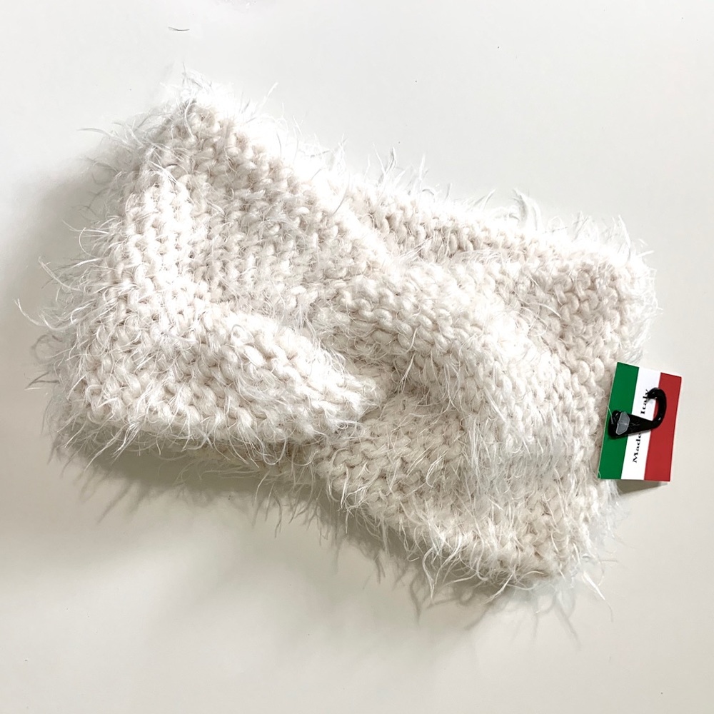 Soft, fuzzy head wrap